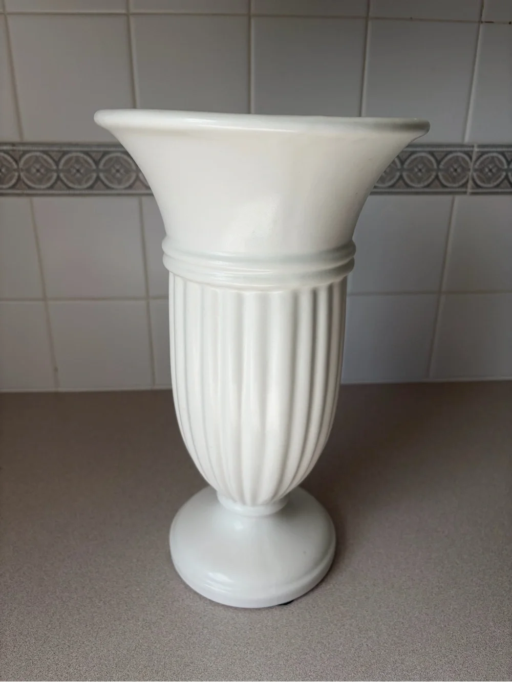 Elegant White Fluted Ceramic Pedestal Vase